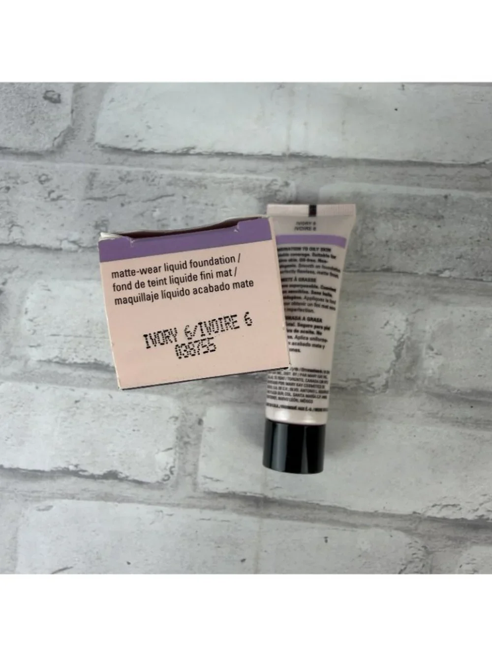 MARY KAY TimeWise Foundation Matte Wear Liquid Ivory 6 #038755 NOS